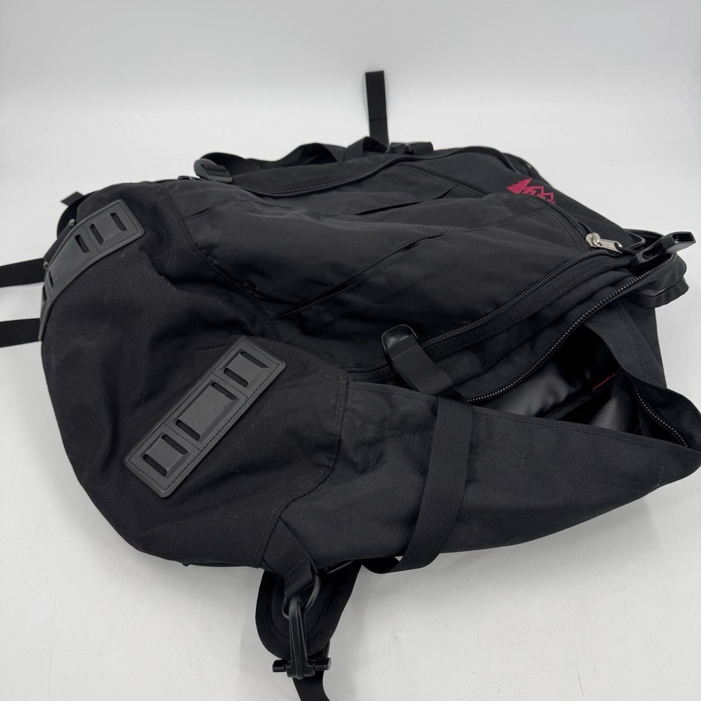 REI Black Nylon Backpack Carry On Bag Satchel Travel - Picture 11 of 13